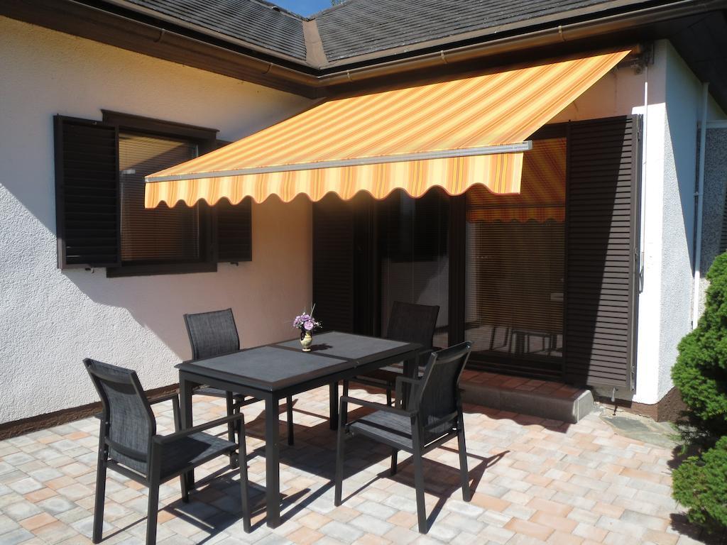 Bungalow Moewe Pörtschach am Wörthersee Værelse billede